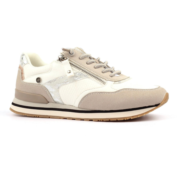 Lunar Lindy Trainer
