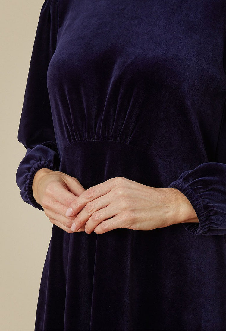 Rubekia Dress Solid Stretch Velvet