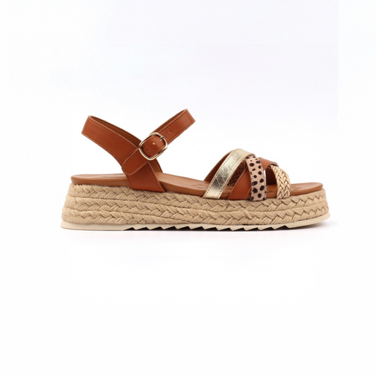 Lunar Flick Tan Sandal