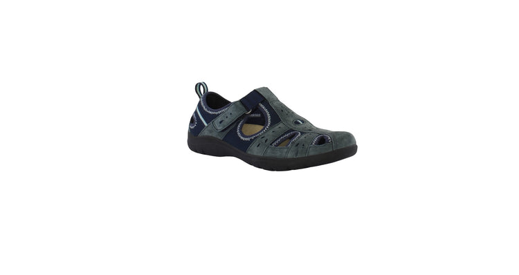 Free Spirit Cleveland Navy
