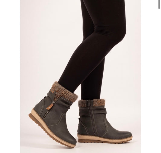 Deborah Grey Waterproof Boot