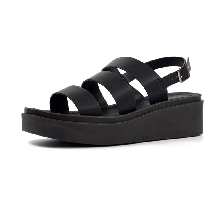 Lunar Lipstick Black Sandal