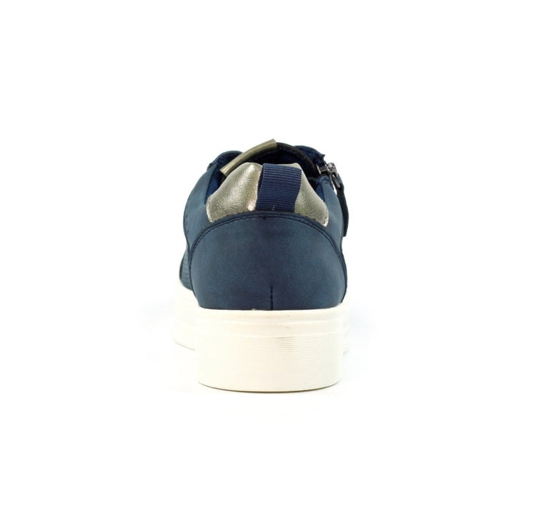 Lunar Nia Navy Trainer