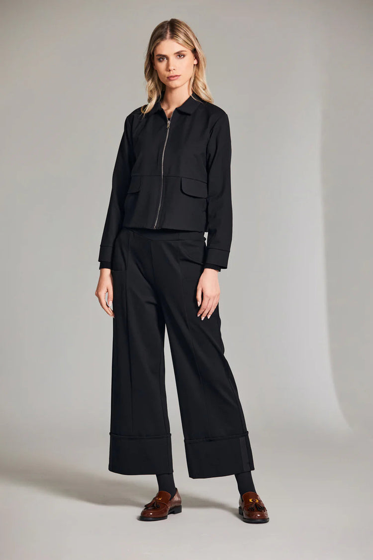 Peruzzi W25144 Wide Leg Cropped Trousers Black