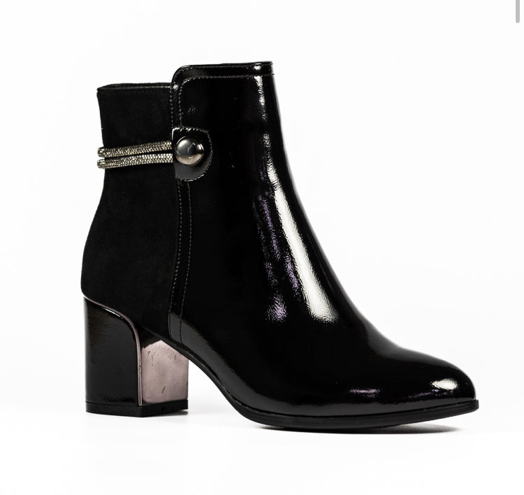 Lunar Lily Black Ankle Boot