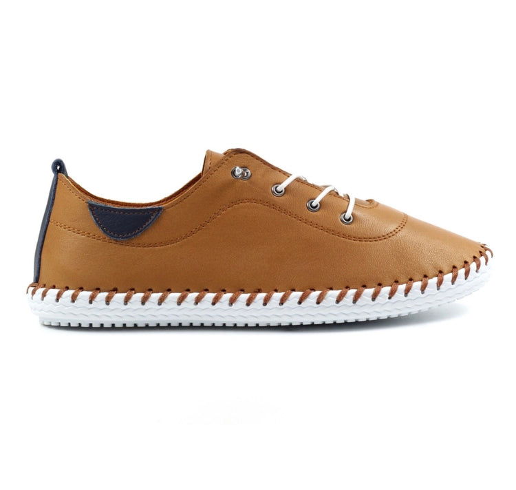 Lunar St Ives FLE030 Tan Leather Plimsoll