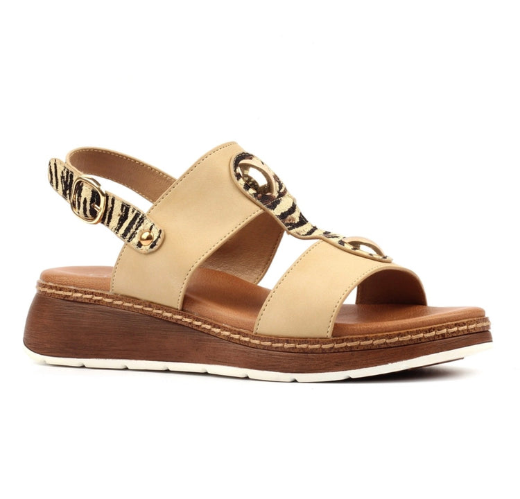 Lunar Georgia Wedge Sandal Beige