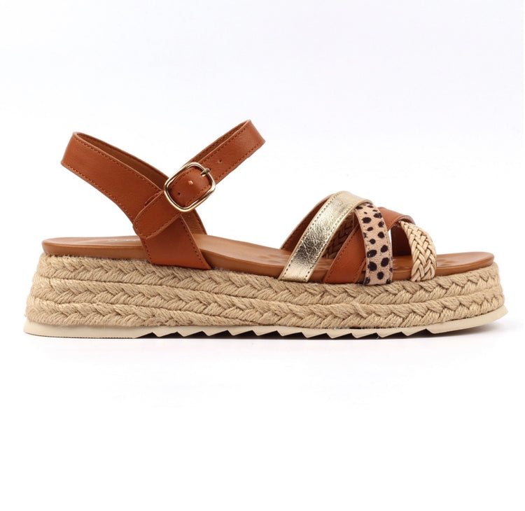 Lunar Flick Tan Sandal