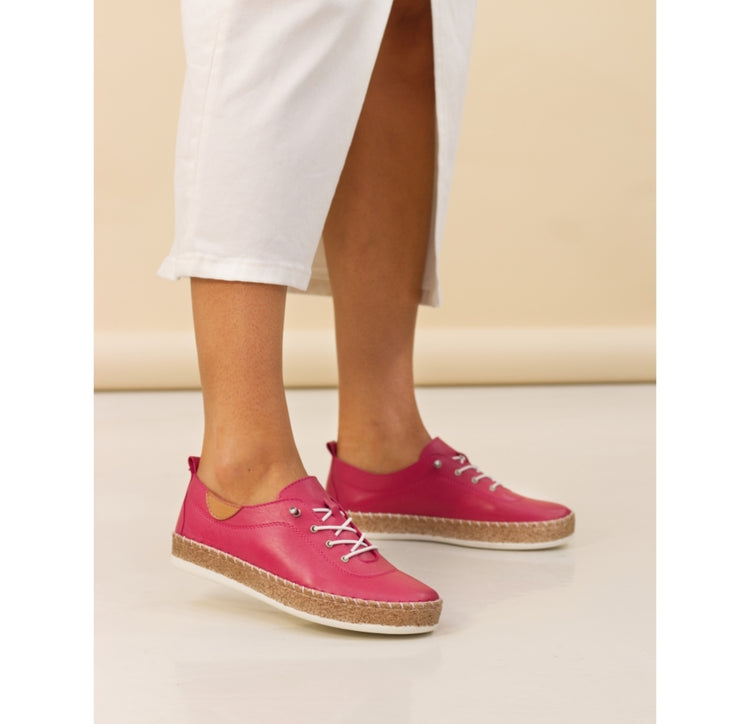 Lunar Evie Plimsole Raspberry