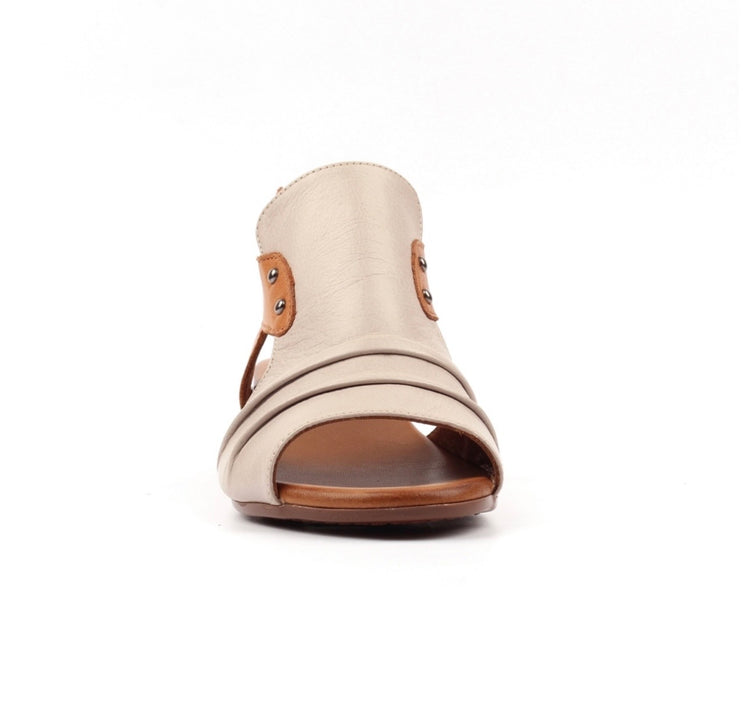 Lunar Jaden Leather Stone Sandal