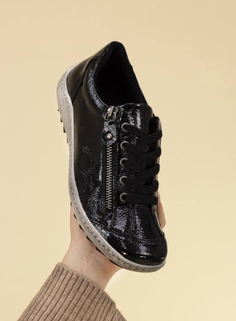 Lunar Black Patent Napier Trainer FLB105