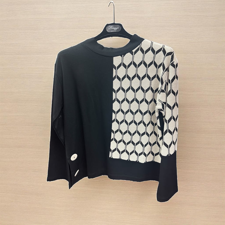 Peruzzi Hexagonal Jaquard Sweater