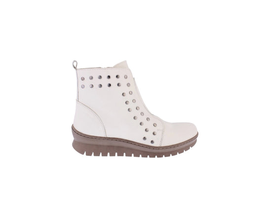 Adesso Addison white boot A7039-223