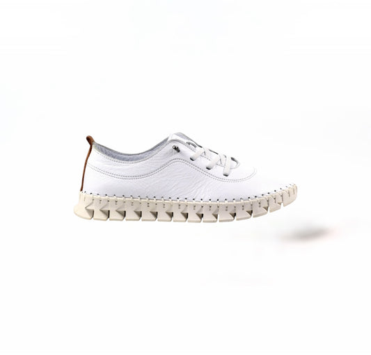 Lunar St Austell White Leather Plimsoll