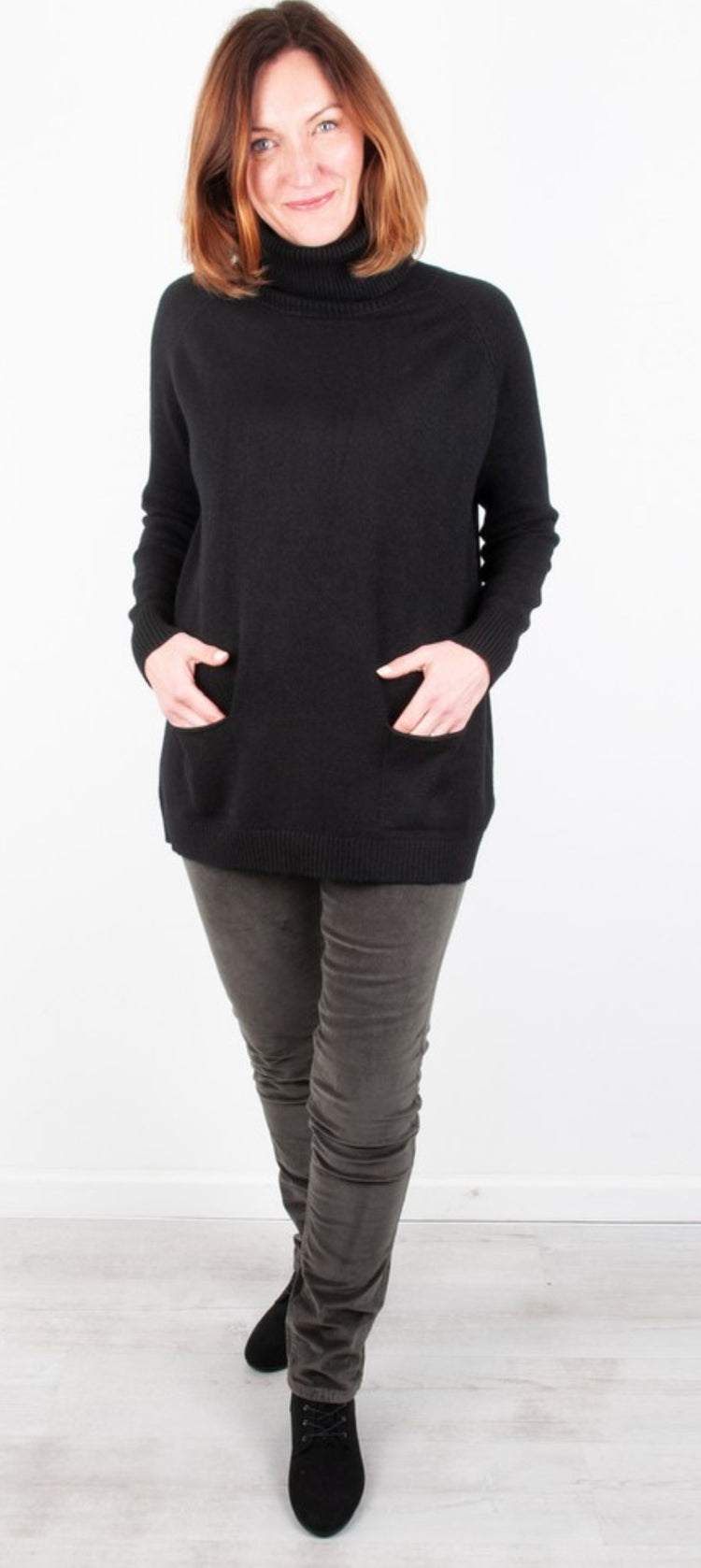 Amazing Olive Velvet Straight Leg