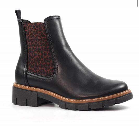 Lunar Ribble Black Ankle Boot