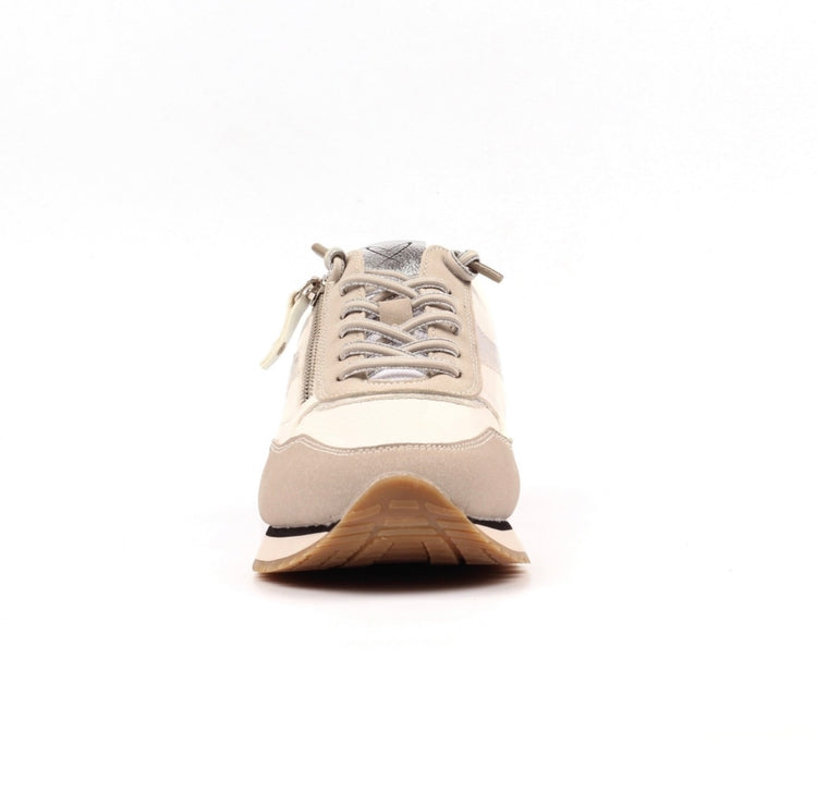 Lunar Lindy Trainer