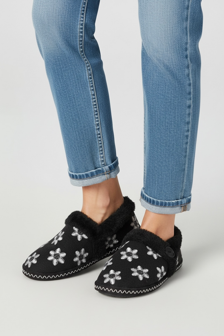 Daisy Slippers Black