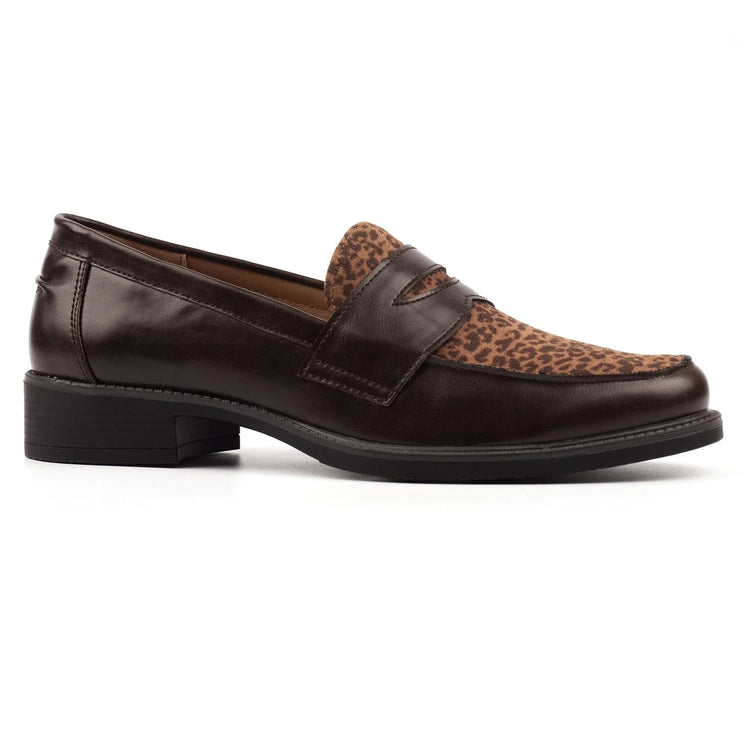 Lunar Titan Loafer Brown