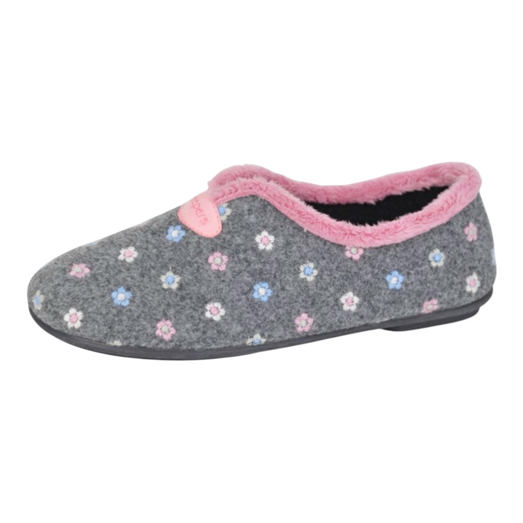 Dionne Slippers