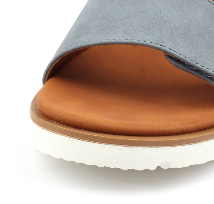 Lunar Gabby Sandal (colour options)
