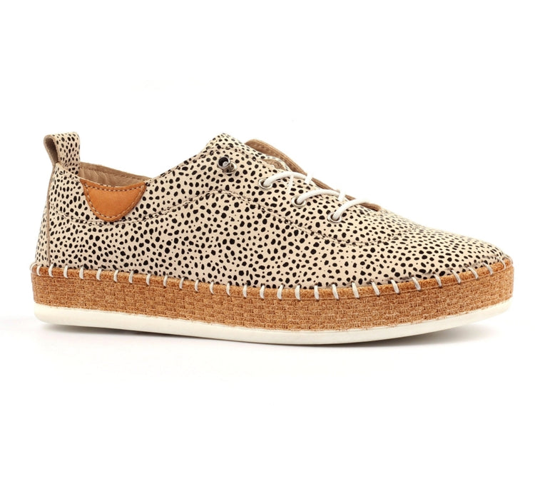 Lunar Evette Plimsoles