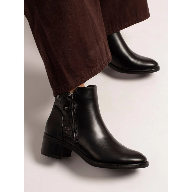 Lunar Hayley Ankle Boot Black