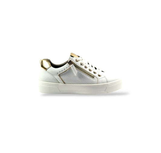 Lunar Nia White Trainer