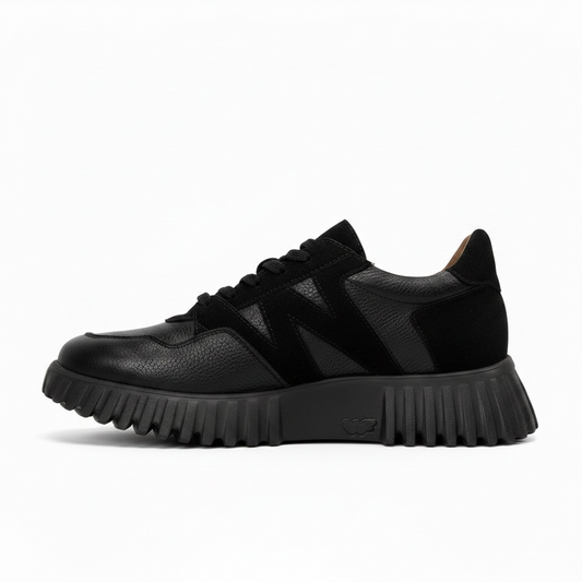 Wonders Trainers A4424 Black