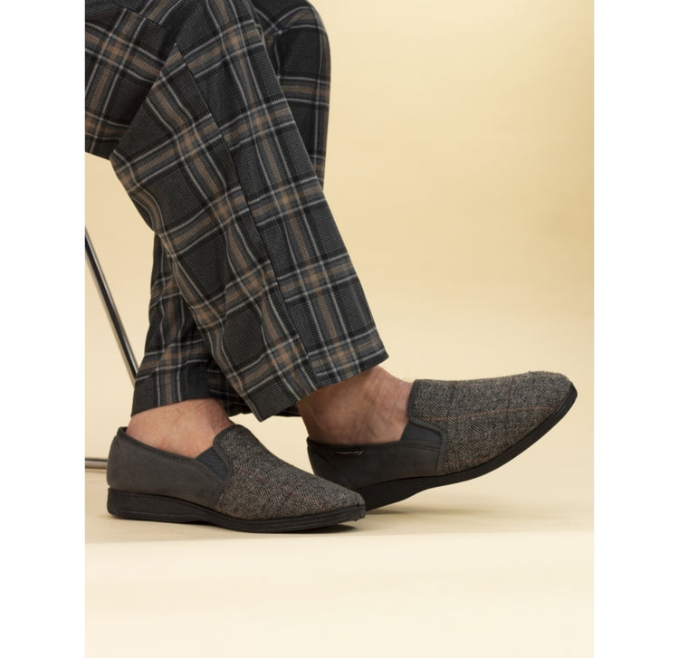 Lazydogz Men’s Harrison Grey Tweed Slipper