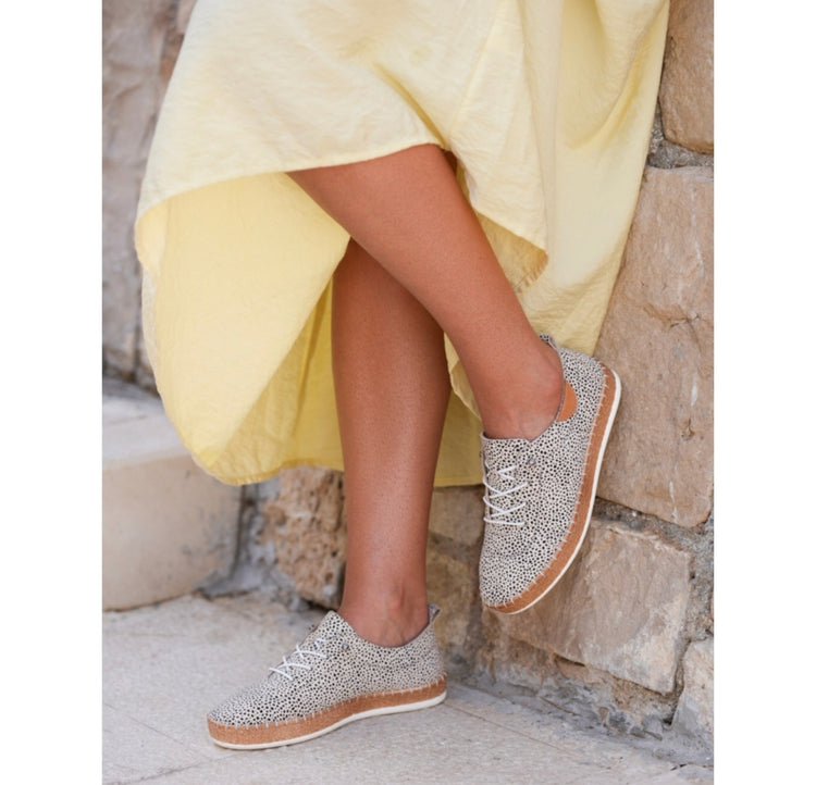Lunar Evette Plimsoles