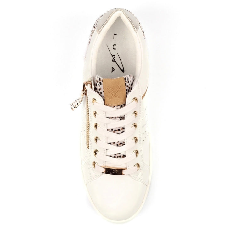 Lunar Presley Trainer