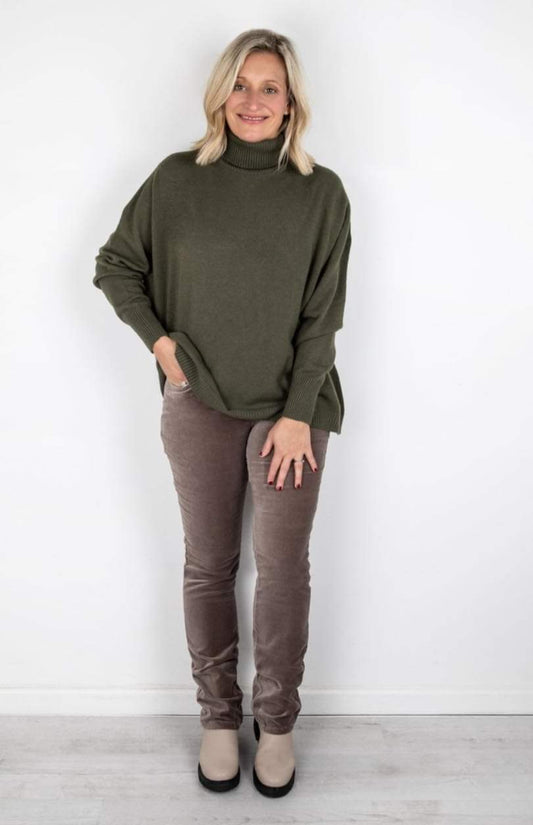 Amazing Moleskin Velvet Straight Leg